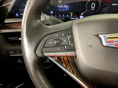 Used 2024 Cadillac Escalade Luxury w/ LPO, Floor Liner Package AWD/4WD image 11
