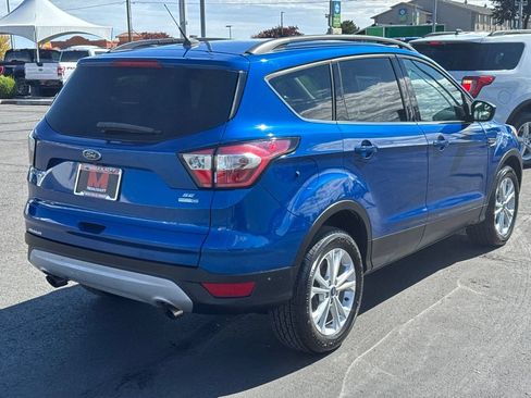 Used 2018 Ford Escape SE AWD/4WD image 3