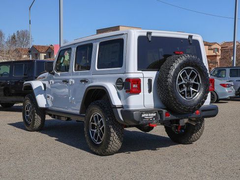 New 2026 Jeep Wrangler Rubicon w/ Steel Bumper Group image 6