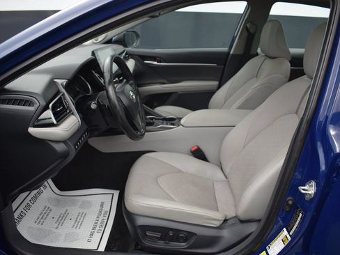 Used 2023 Toyota Camry XSE w/ Navigation Package FWD image 13