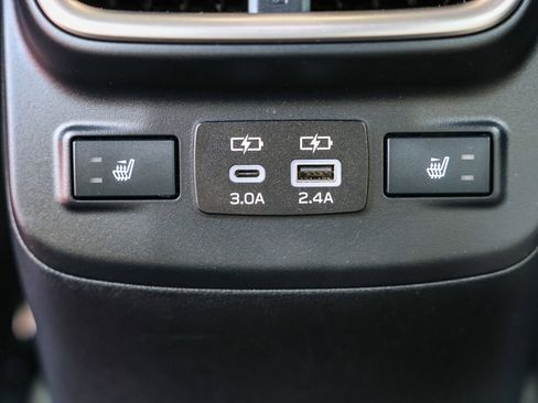 Used 2023 Subaru Outback Limited image 7