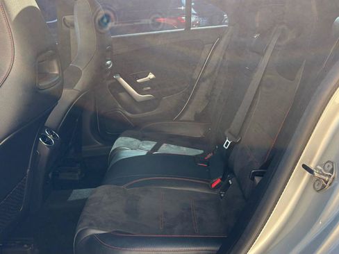 Used 2023 Mercedes-Benz CLA 250 image 36