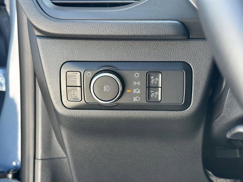 Used 2025 Ford Escape Platinum w/ Premium Technology Package AWD/4WD image 27