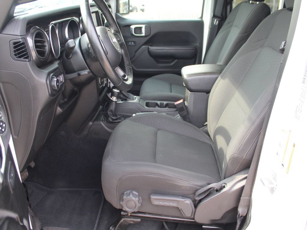 Used 2019 Jeep Wrangler Unlimited Sport AWD/4WD image 10