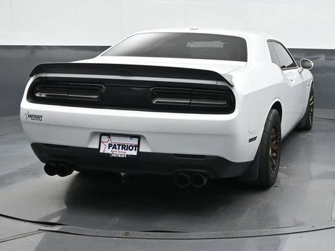 Used 2021 Dodge Challenger R/T Scat Pack image 4