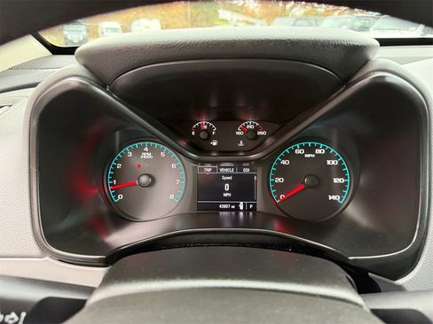 Used 2022 Chevrolet Colorado W/T w/ Custom Special Edition image 24