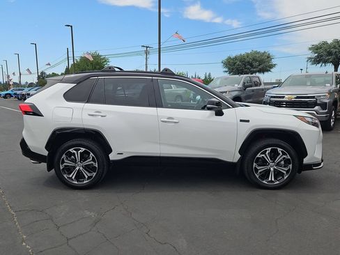 Used 2024 Toyota RAV4 XSE w/ Weather Package AWD/4WD image 7