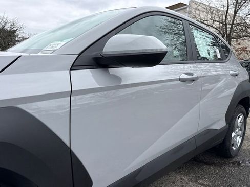 New 2026 Hyundai Kona SE image 4