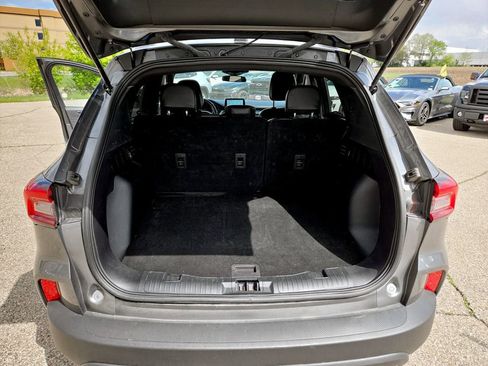 Used 2025 Ford Escape ST-Line AWD/4WD image 31