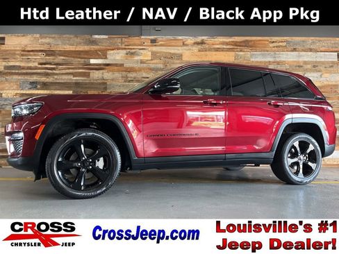 Used 2023 Jeep Grand Cherokee Limited w/ Black Appearance Package AWD/4WD image 1