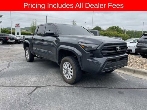 Used 2024 Toyota Tacoma SR AWD/4WD image 7