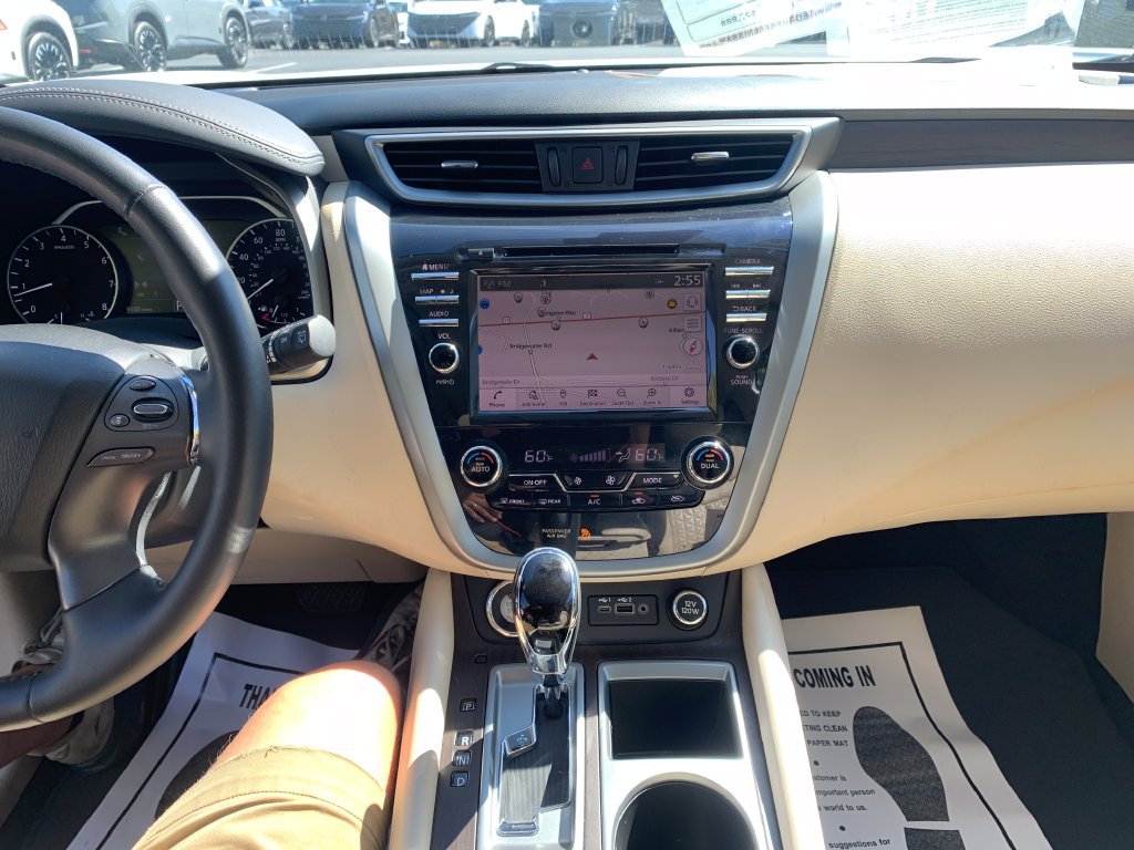 Certified 2019 Nissan Murano Platinum w/ Cargo Package AWD/4WD image 12