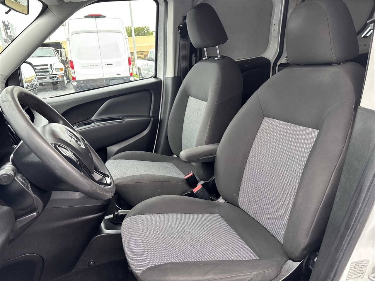 Used 2018 RAM ProMaster City Tradesman FWD image 15