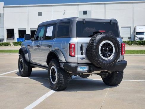 Used 2023 Ford Bronco Badlands w/ Sasquatch Package AWD/4WD image 7
