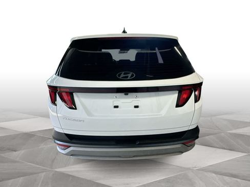 Used 2025 Hyundai Tucson SE FWD image 7