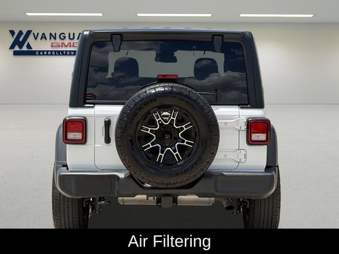 Used 2024 Jeep Wrangler Sport AWD/4WD image 8