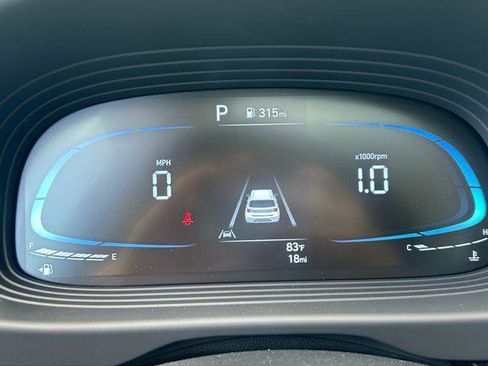 New 2026 Hyundai Venue SEL FWD image 16