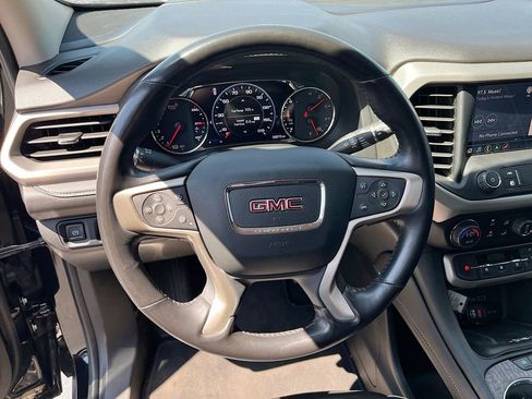 Used 2022 GMC Acadia Denali w/ Black Diamond Edition FWD image 11