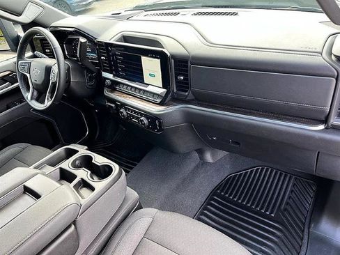 Used 2025 Chevrolet Silverado 2500 LT w/ Trail Boss Package image 25