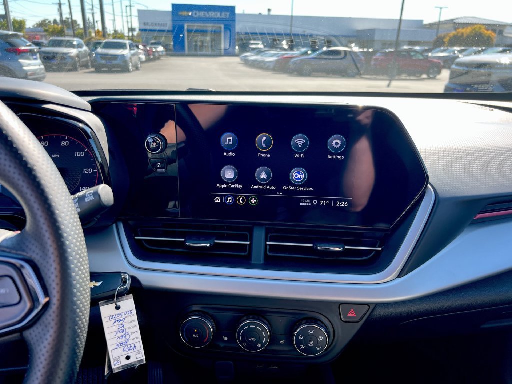 Used 2025 Chevrolet Trax RS w/ Driver Confidence Package FWD image 13