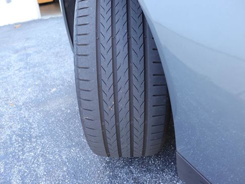 Used 2025 BMW X3 xDrive30i w/ Premium Package AWD/4WD image 38