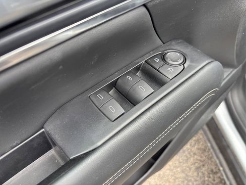 Used 2026 GMC Terrain Elevation image 36