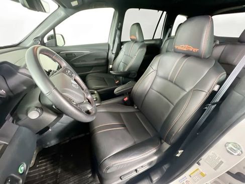 Certified 2023 Honda Passport TrailSport image 25