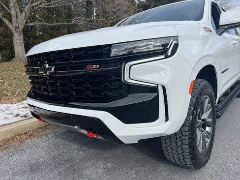 Used 2023 Chevrolet Suburban Z71 w/ Luxury Package image 77