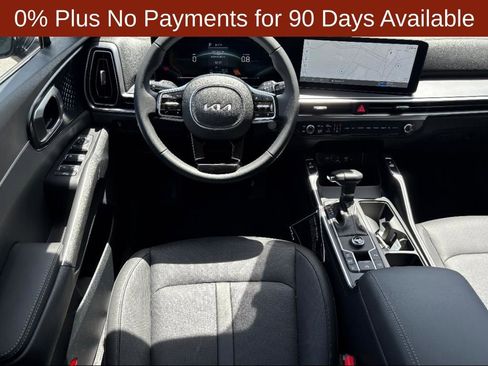 New 2025 Kia Sorento S image 24