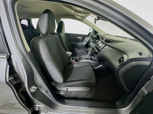 Used 2020 Nissan Rogue Sport S FWD image 31