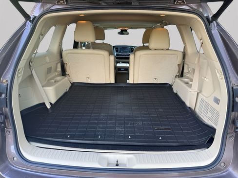 Used 2017 Toyota Highlander XLE FWD image 27