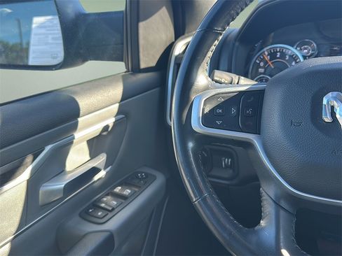 Used 2022 RAM 1500 Big Horn image 6