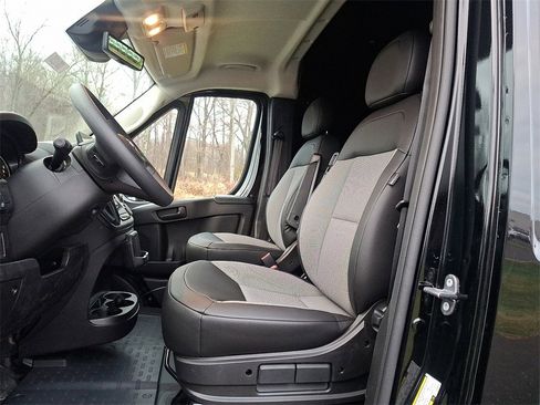 New 2026 RAM ProMaster 2500 w/ Quick Order Package 22H SLT+ image 8