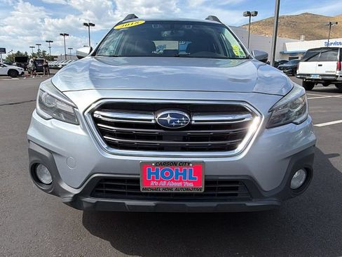 Used 2018 Subaru Outback 2.5i Limited AWD/4WD image 8