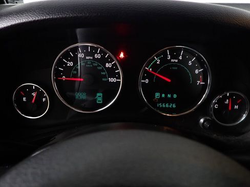 Used 2014 Jeep Wrangler Unlimited Rubicon w/ Connectivity Group image 25