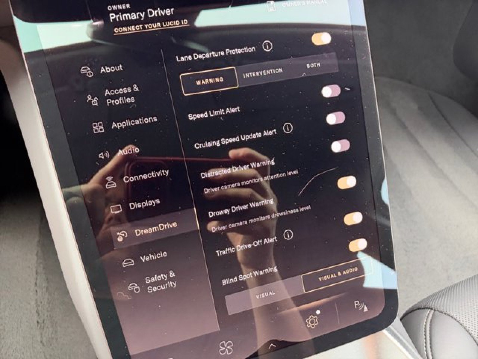 Used 2025 Lucid Air Pure RWD image 25