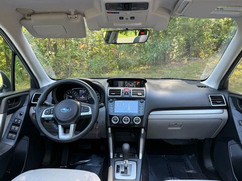 Used 2018 Subaru Forester 2.5i Premium image 28