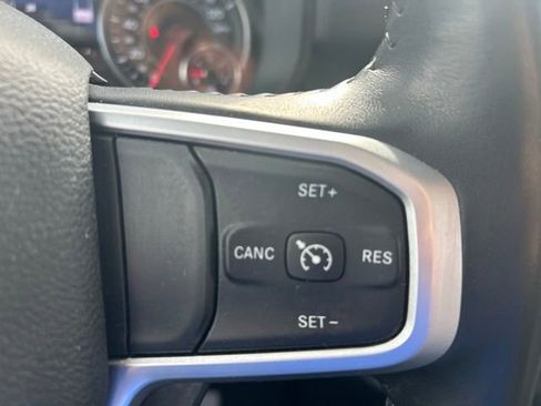 Used 2022 RAM 1500 Big Horn AWD/4WD image 23
