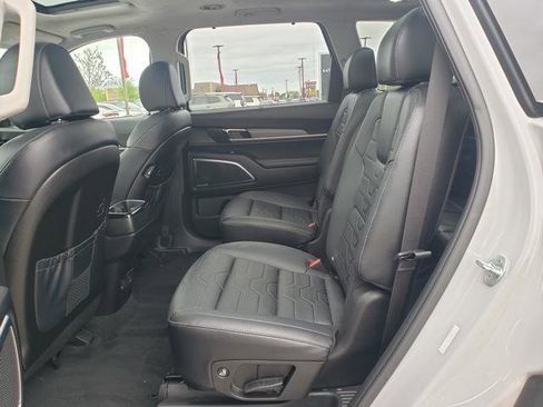 Certified 2022 Kia Telluride SX w/ SX Prestige Package AWD/4WD image 13