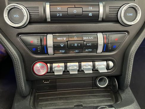 Used 2023 Ford Mustang Premium image 34