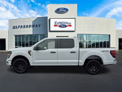 Used 2025 Ford F150 STX image 9
