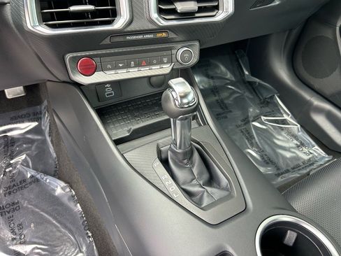 Used 2024 Ford Mustang Premium image 30