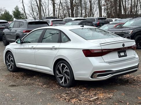 New 2026 Volkswagen Jetta SEL image 4