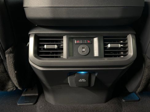 New 2026 Ford F150 Lariat w/ Equipment Group 502A High image 39