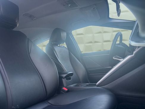 Used 2017 Toyota Mirai FWD image 16