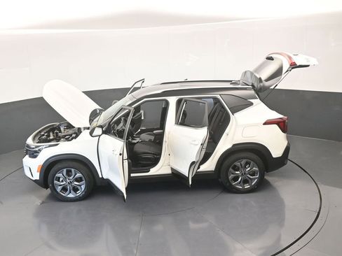 Used 2024 Kia Seltos S image 52