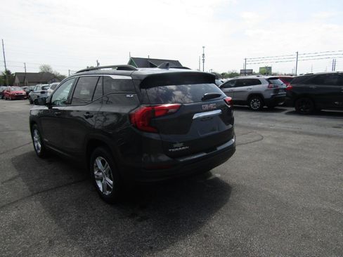 Used 2020 GMC Terrain SLE w/ Driver Convenience Package FWD image 5