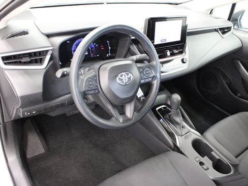 Used 2026 Toyota Corolla LE FWD image 13