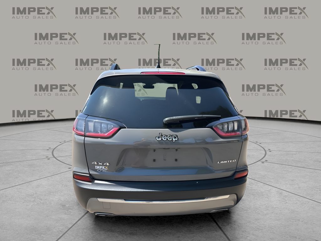 Used 2022 Jeep Cherokee Limited AWD/4WD image 4