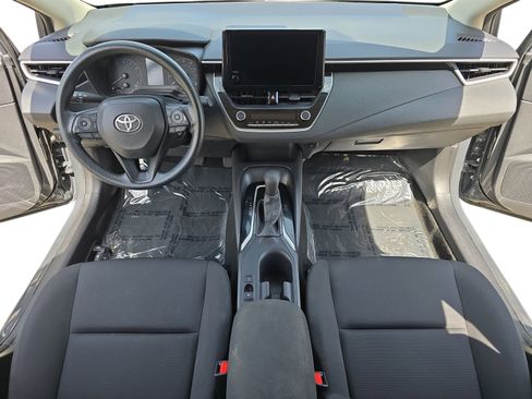 Used 2024 Toyota Corolla LE FWD image 9